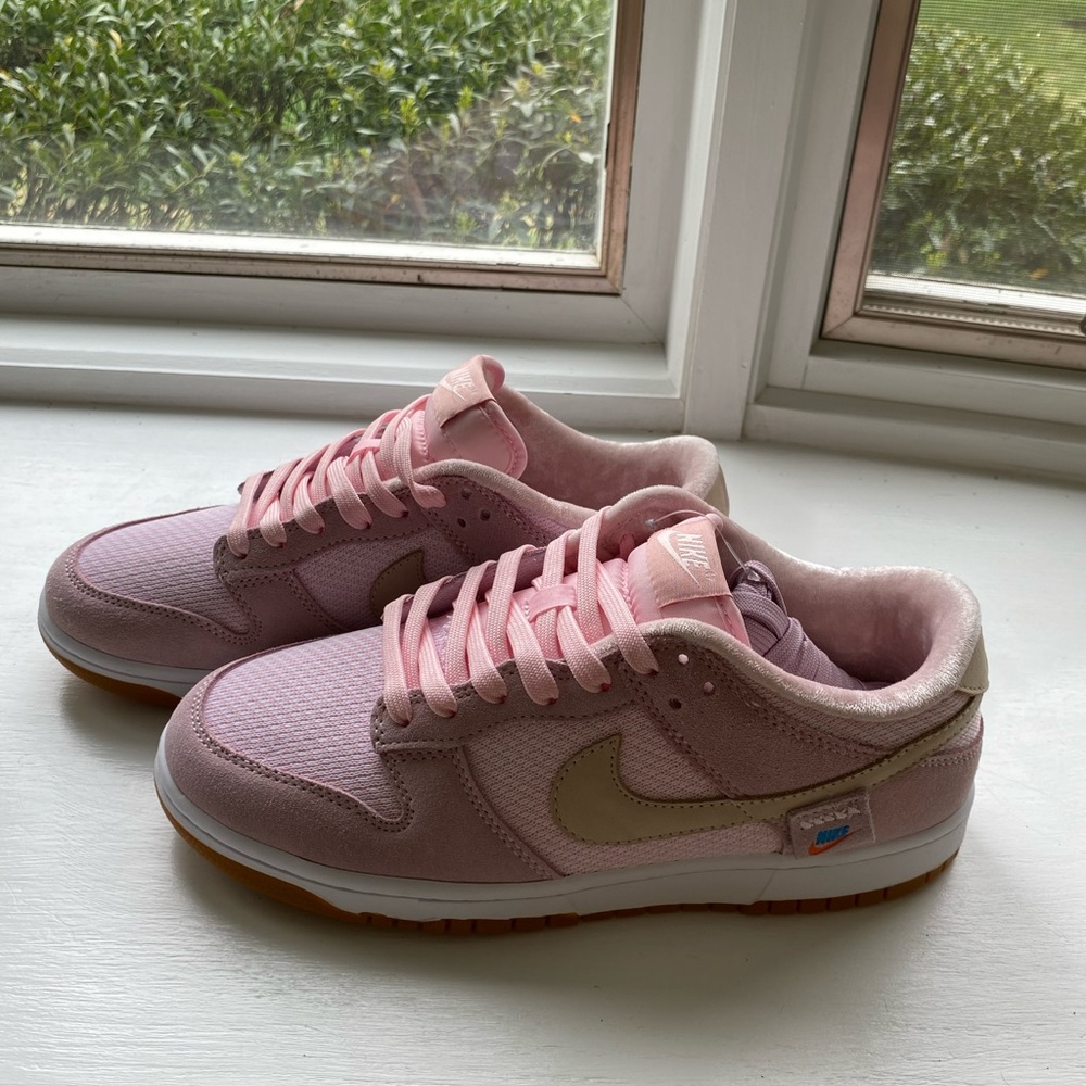 Nike Dunk Low ‘Teddy Bear- Light Soft Pink’